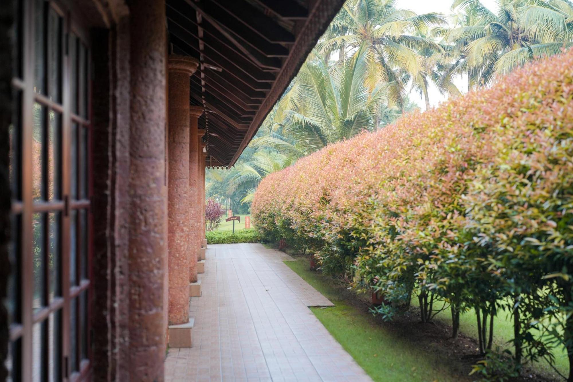 Lakesong Resort Kumarakom Luaran gambar